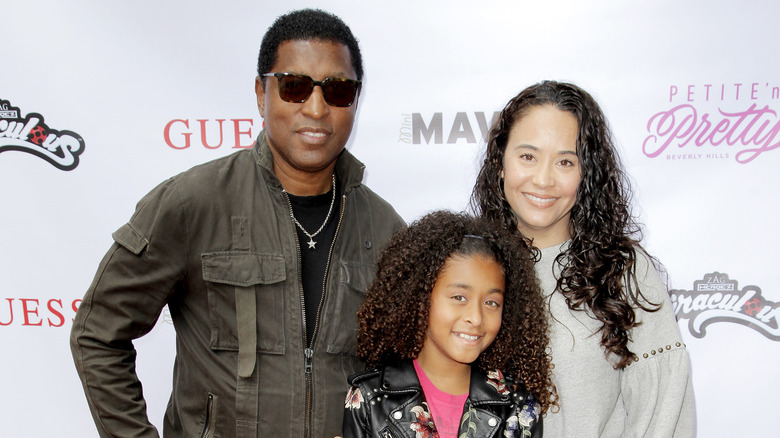 Babyface with Nicole Pantenburg and daughter Peyton, 2018 family photo