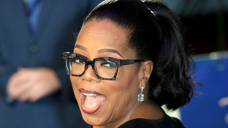 Oprah being very epxressive