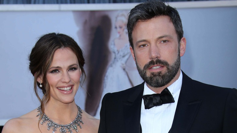 Jennifer Garner and Ben Affleck posing at an event