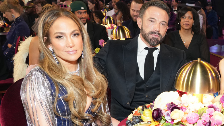 Jennifer Lopez and Ben Affleck posing