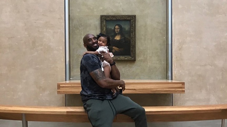 Kobe and Bianka Bryant with Mona Lisa