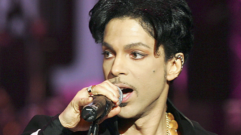 Prince singing