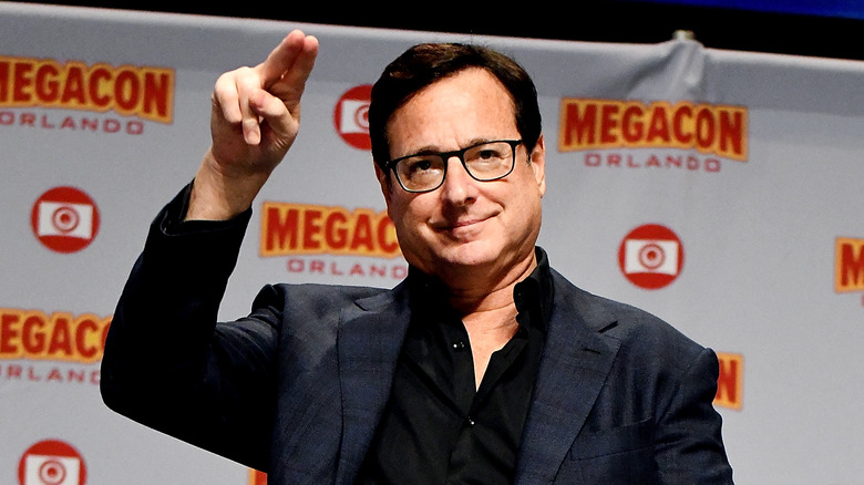 Bob Saget on-stage at Megacon