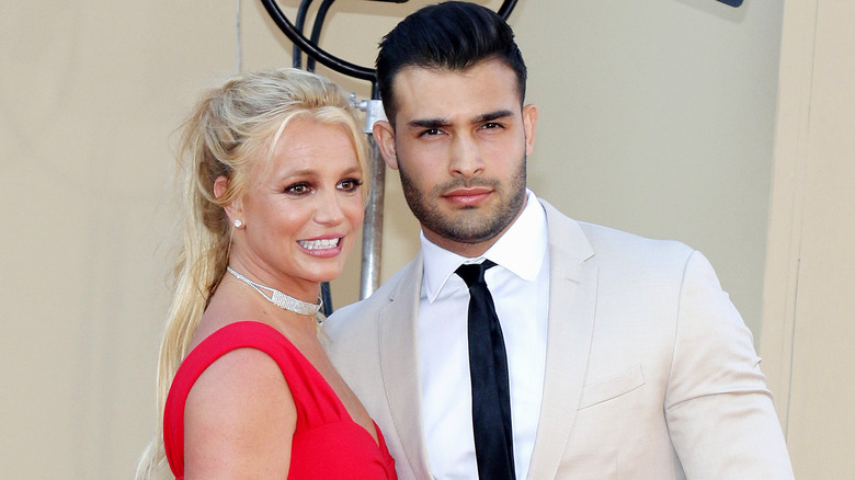 Body Language Expert Breaks Down Britney Spears' Surprise Engagement ...