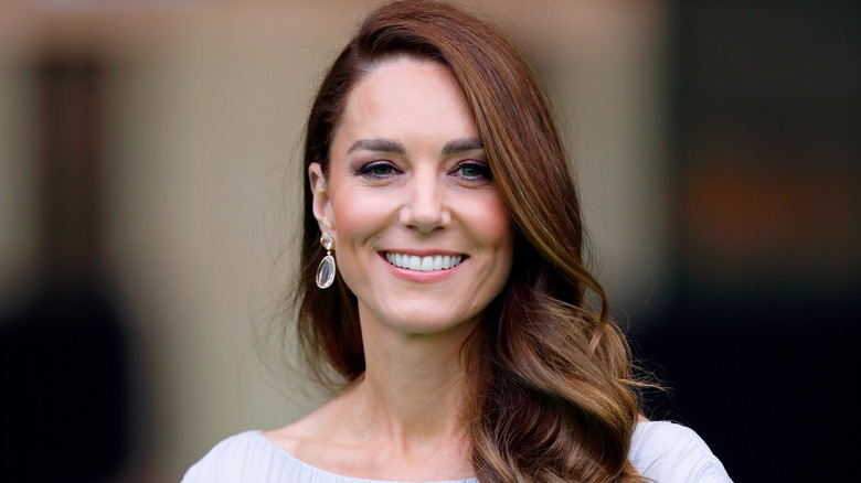 Kate Middleton long curled hair