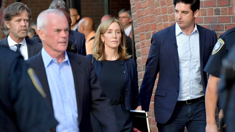 Felicity Huffman leaving the courtroom