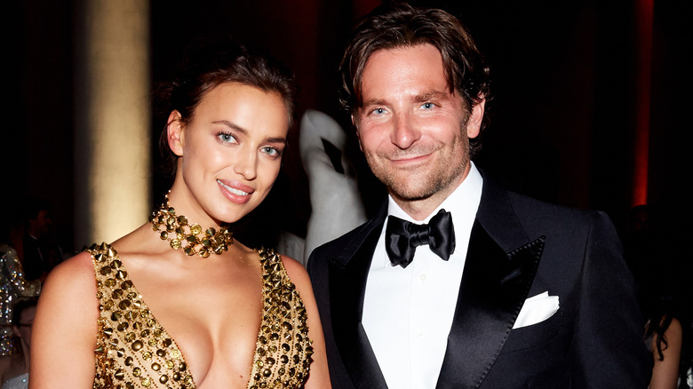 Bradley Cooper and Irina Shayk posing 