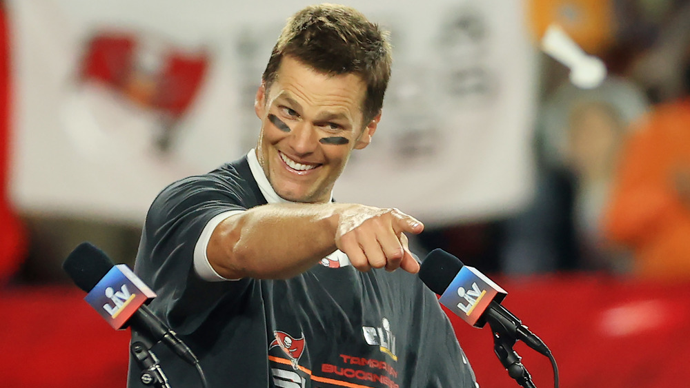 Tom Brady and Nick Foles talk at Super Bowl media day