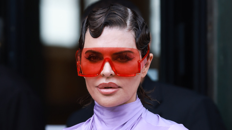 Lisa Rinna red sunglasses