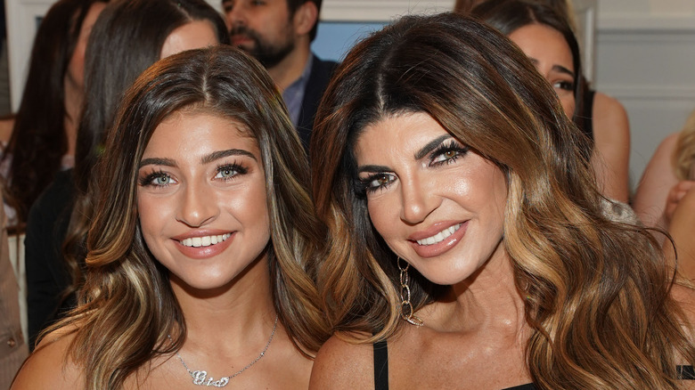 Teresa and Gia Giudice posing together