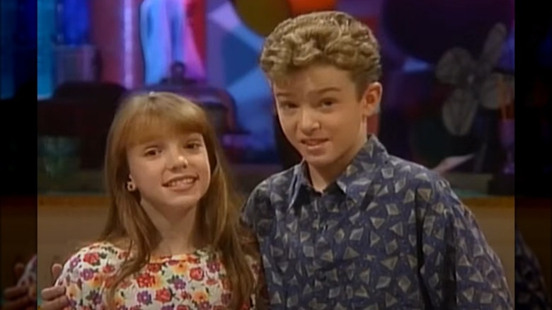 Young Britney Spears, Justin Timberlake smiling