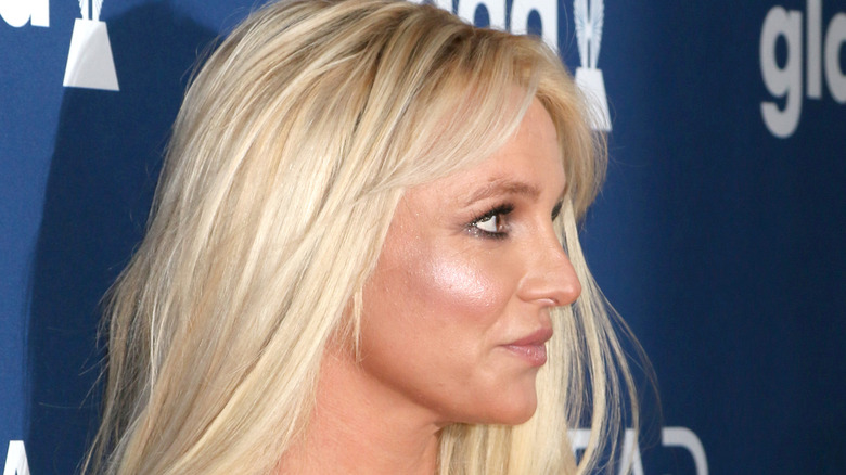 Britney Spears side profile