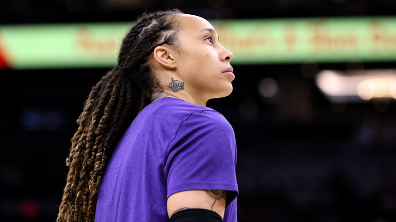 Brittney Griner staring up 