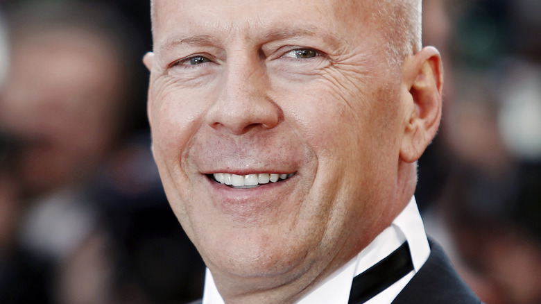 Bruce Willis smling