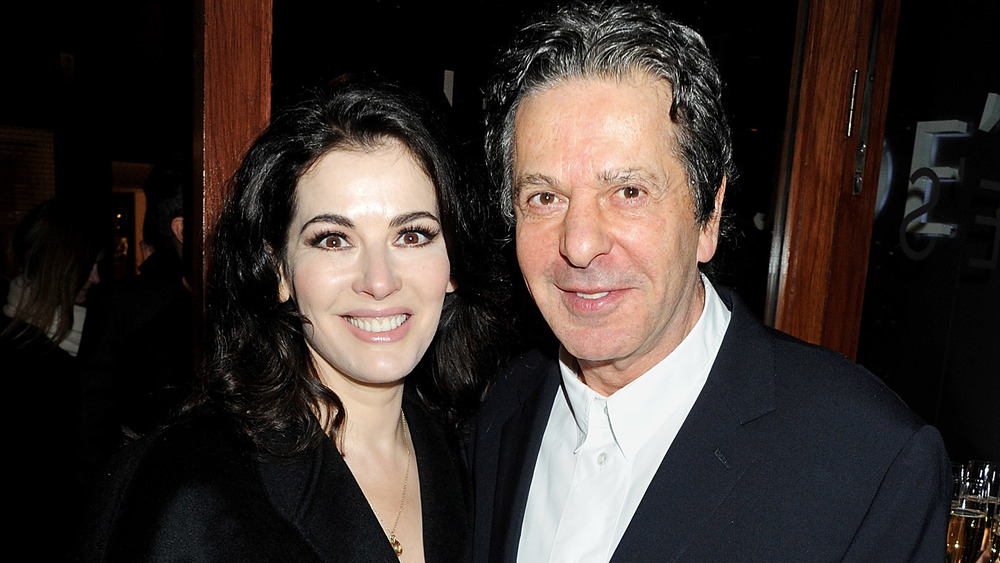 Nigella Lawson and Charles Saatchi smiling 