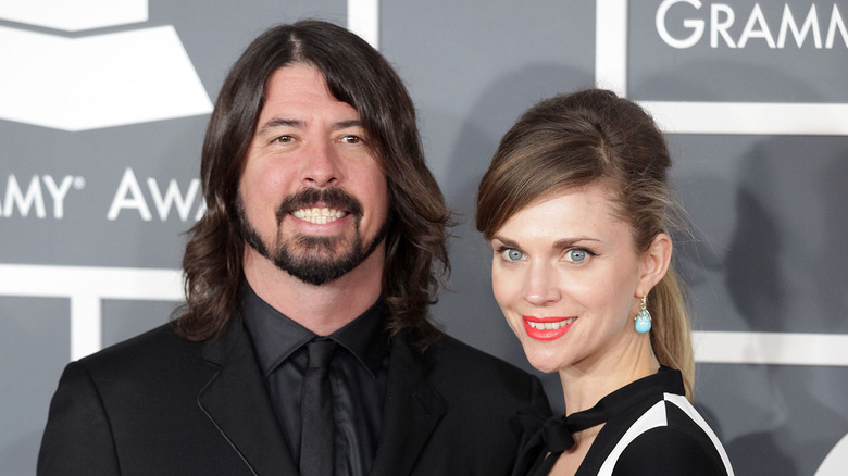 Jordyn Blum poses with Dave Grohl