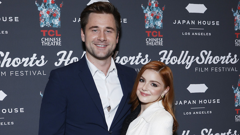 Luke Benward and Ariel Winter posing