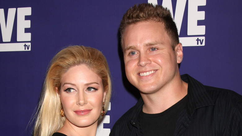 Heidi and Spencer Pratt posing together