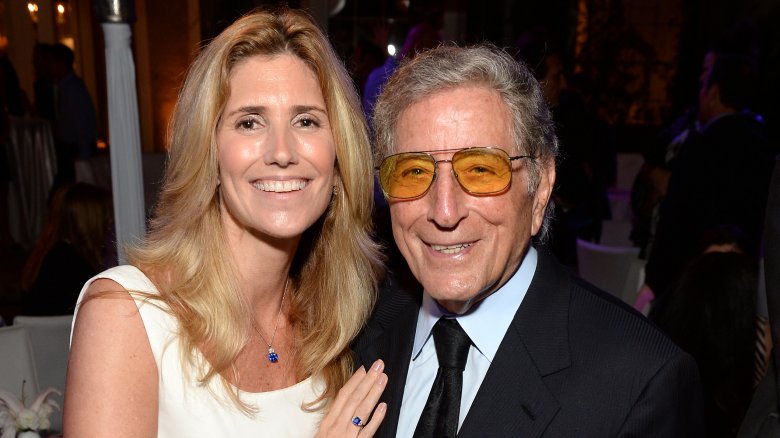 Susan Crow, Tony Bennett smiling