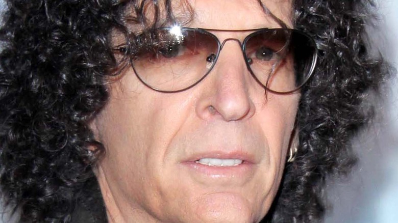 Howard Stern glancing