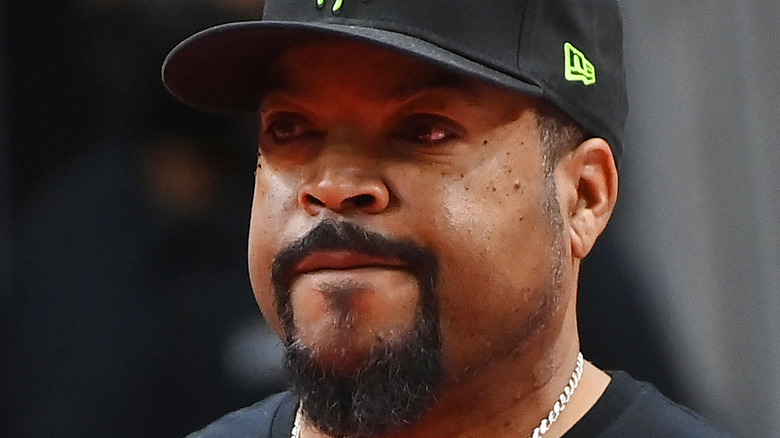 Ice Cube staring