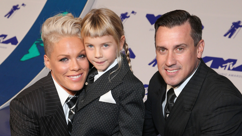 Pink posing with her family