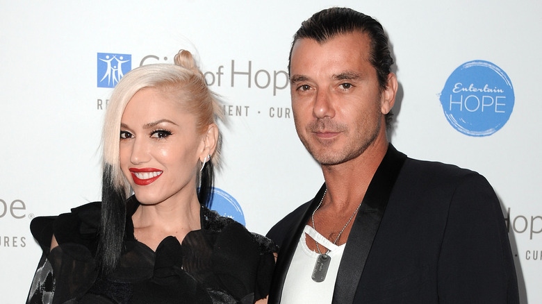 Gwen Stefani and Gavin Rossdale posing