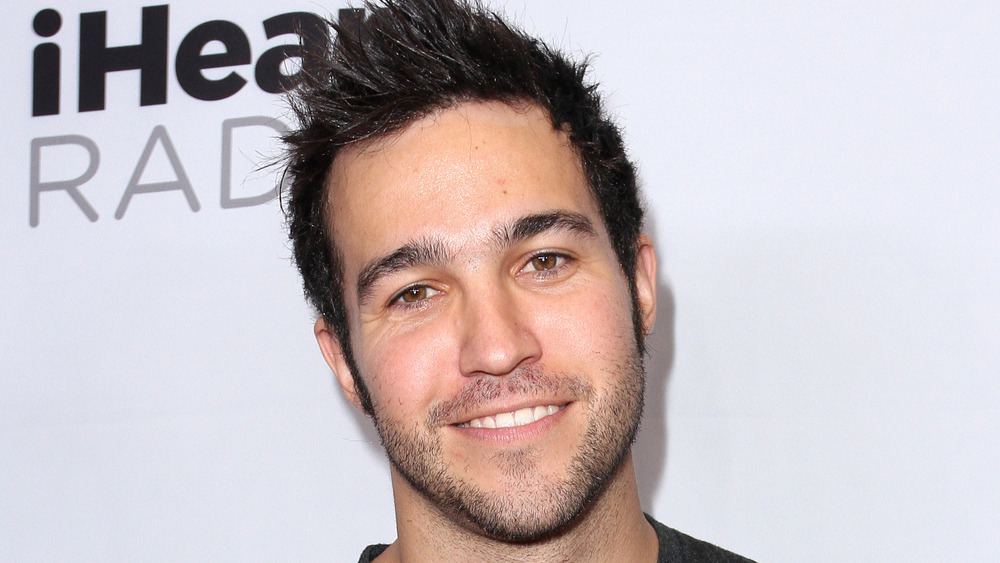 Pete Wentz smiling