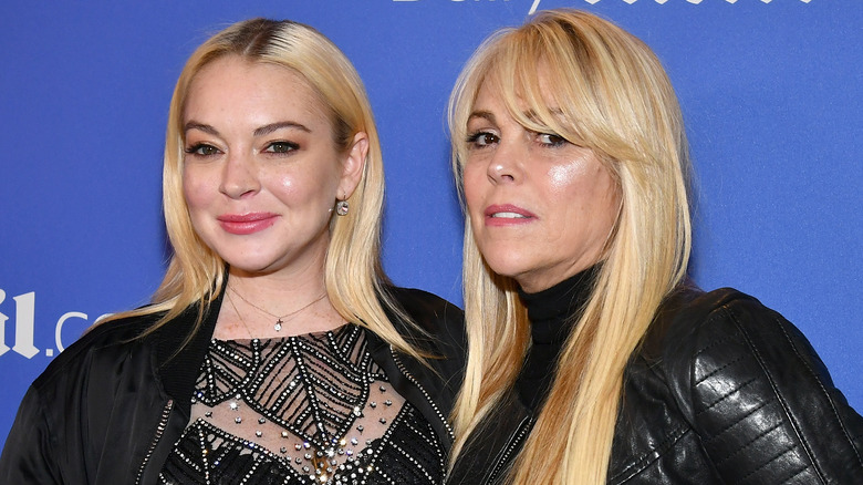 Lindsay Lohan, Dina Lohan, both smiling