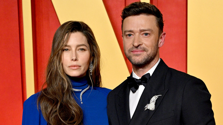 Jessica Biel and Justin Timberlake posing on a red carpet