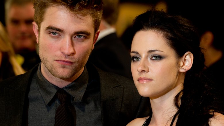 Robert Pattinson and Kristen Stewart smoldering