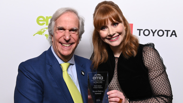 Bryce Dallas Howard and Henry Winkler smiling