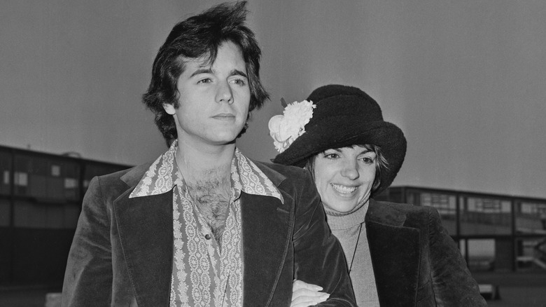 Desi Arnaz Jr. and Liza Minnelli smiling 