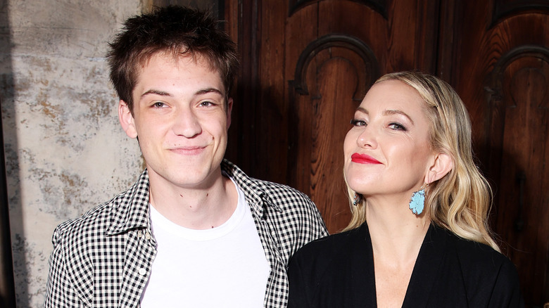 Ryder Robinson, Kate Hudson smiling