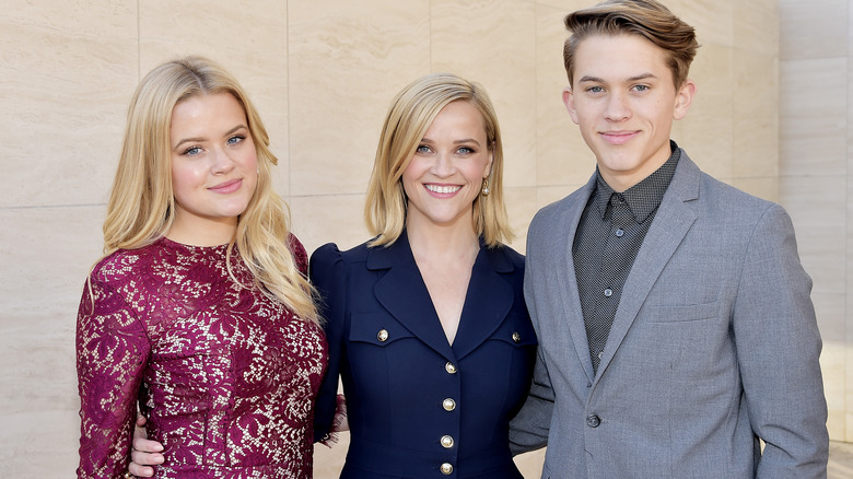 Reese Witherspoon poses with her son Deacon and daughter Ava