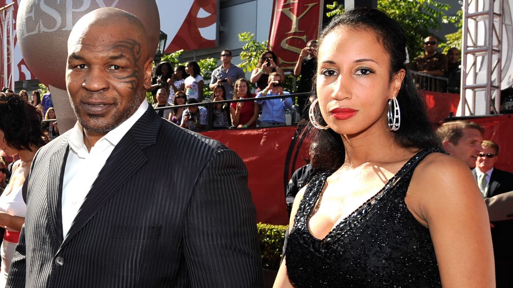 Mike Tyson and Lakiha Spicer at the 2009 ESPY Awards 