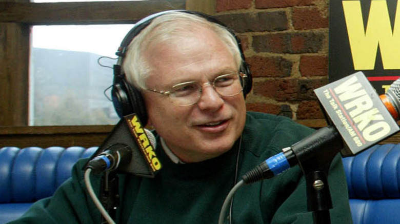 Howie Carr hosting a radio show 