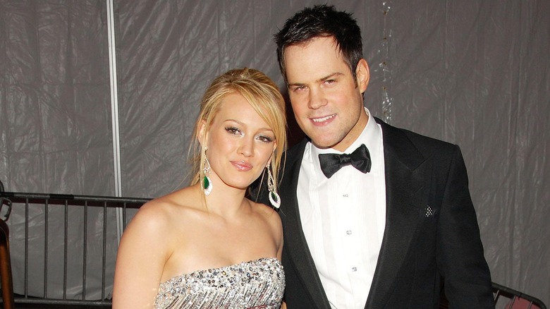 Hilary Duff and Mike Comrie smiling