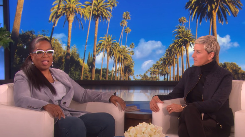 Oprah Winfrey talking to Ellen DeGeneres