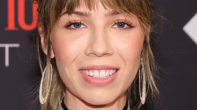 Jennette McCurdy at an event