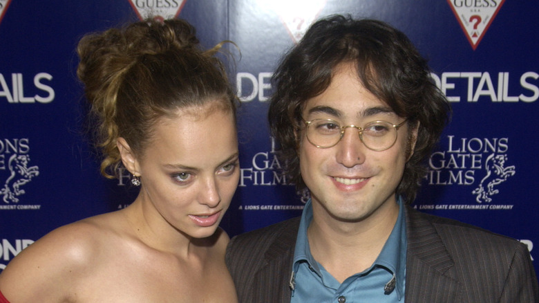 Bijou Phillips and Sean Lennon posing together