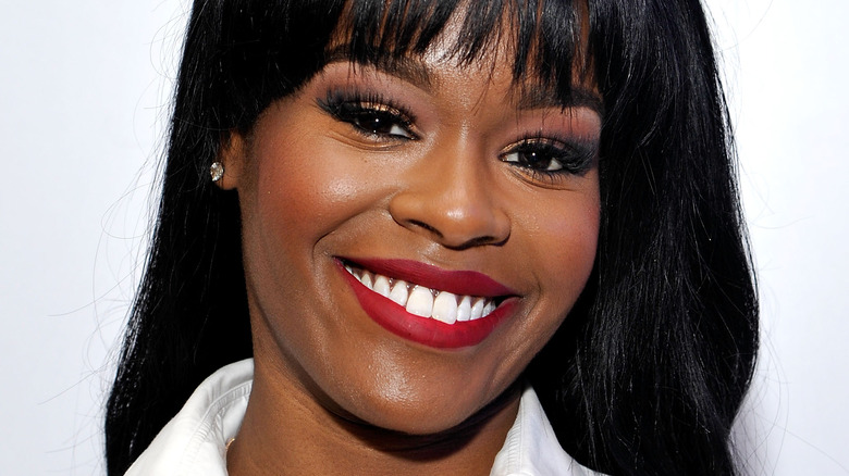 Azealia Banks smiling