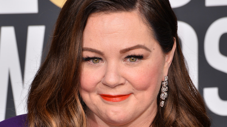 Melissa McCarthy smiling on red carpet