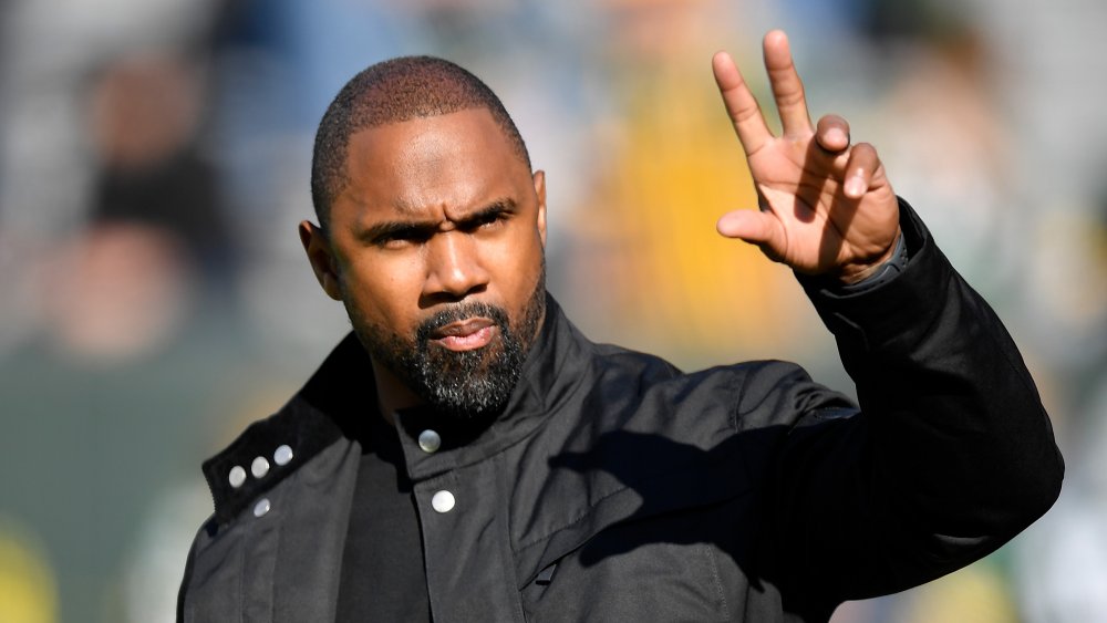 Charles Woodson at 2019 Okland Raiders and Green Bay Packers game