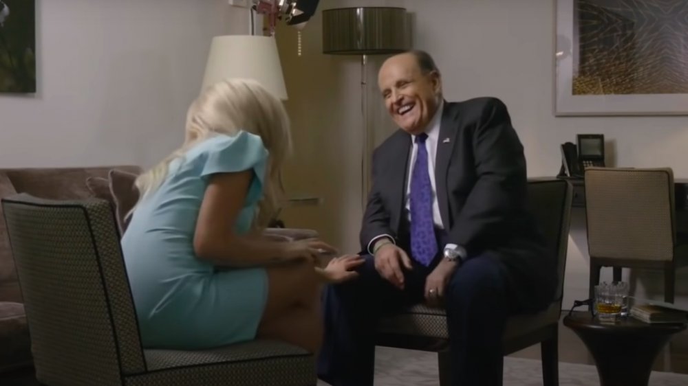 Maria Bakalova and Rudy Giuliani in Borat 2