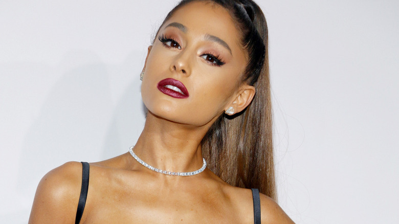 Ariana Grande posing crimson lips