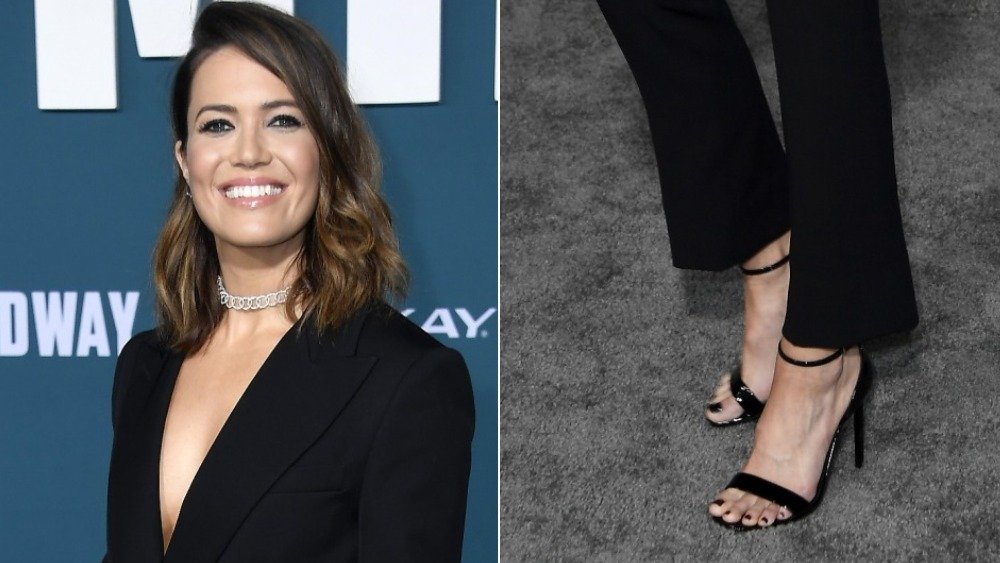 Mandy Moore/feet