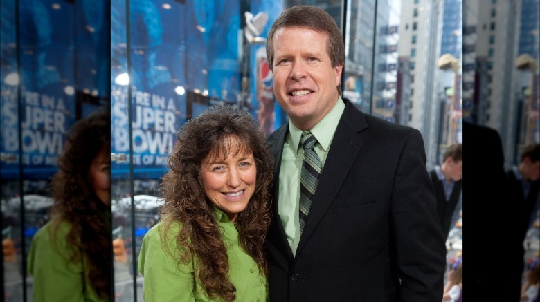 Michelle and Jim Bob Duggar smiling together