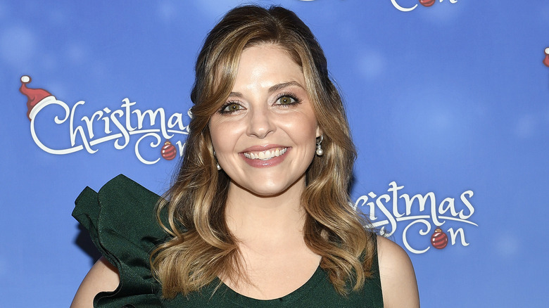 Jen Lilley smiling