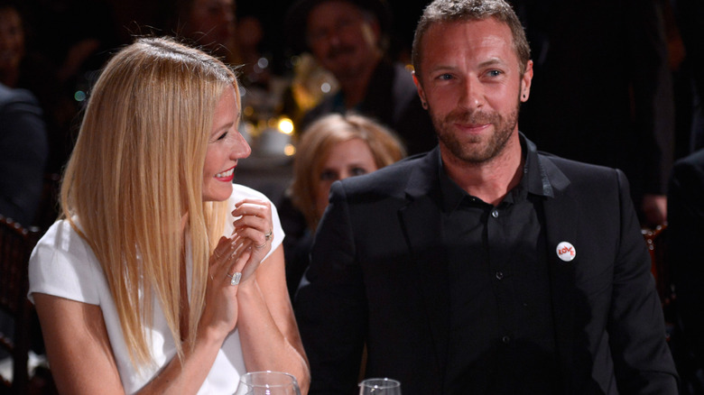 Gwyneth Paltrow and Chris Martin sitting together